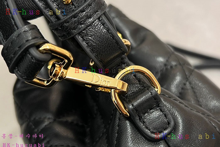 ڹ̷ޡڵ Dior Caro ī  Ŷ  M3372