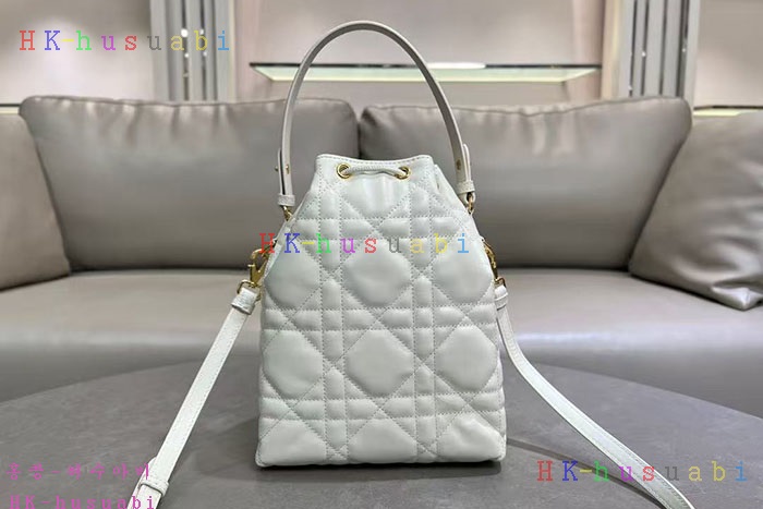 ڹ̷ޡڵ Dior Caro ī  Ŷ  M3372-4