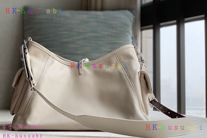 ★미러급★루이 비통 캐리올 카고 바이브 PM M12919