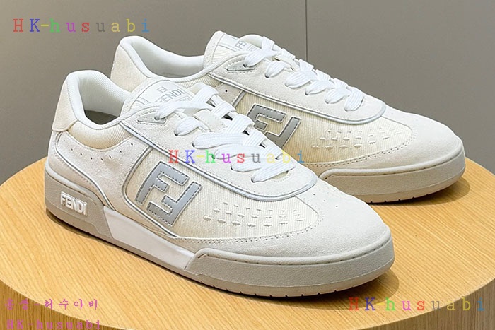 NEW 펜디 스니커즈 신상 FD 588243