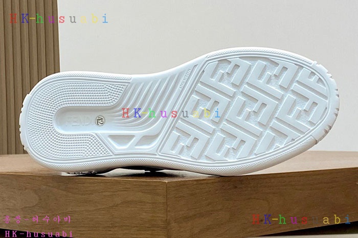 NEW 펜디 스니커즈 신상 FD 5882551